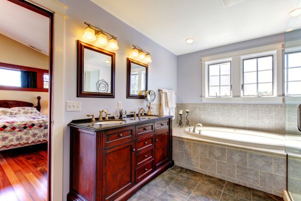 Wood Cabinet Refinishing Service